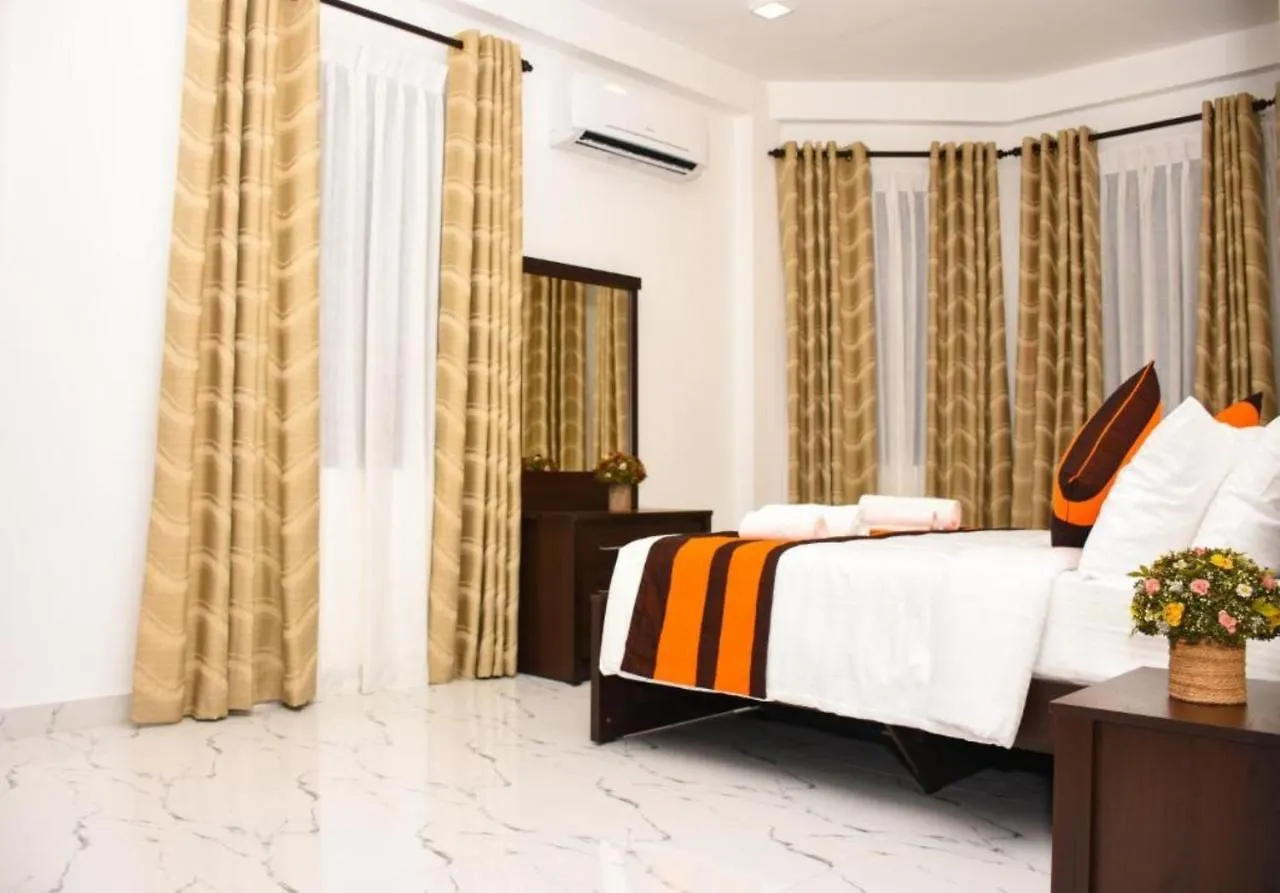 New Ocean Glory Hotel 尼甘布 3*,  斯里兰卡